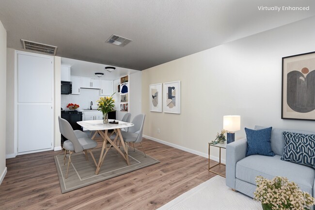 Foto del edificio - 526 Greystone Ln