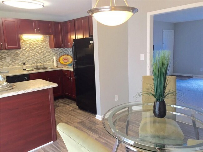 Foto del edificio - 4883 Roswell Rd NE
