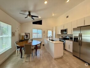 Building Photo - 8000 Tisdale Dr