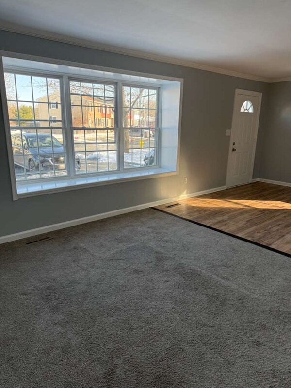 Foto del edificio - 1439 Charlestown Dr