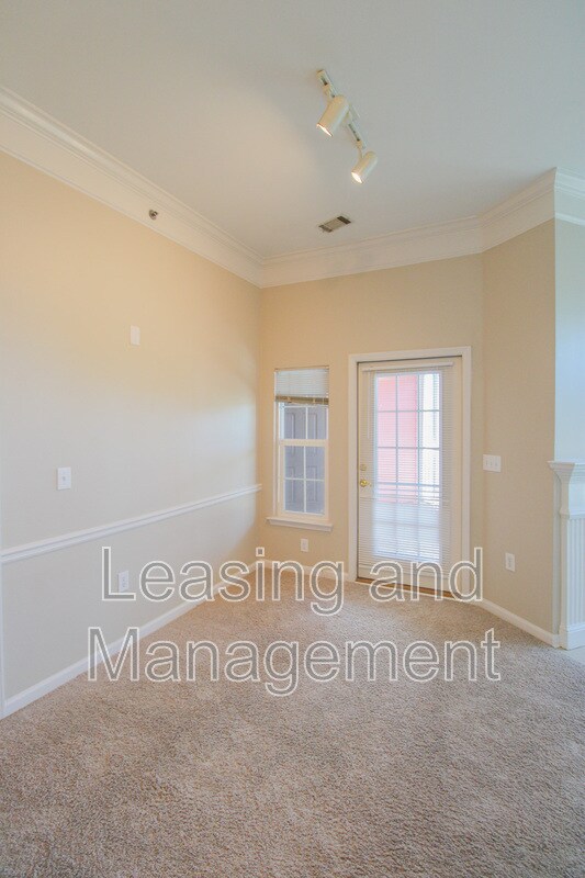 Foto del edificio - 2037 Telfair Way