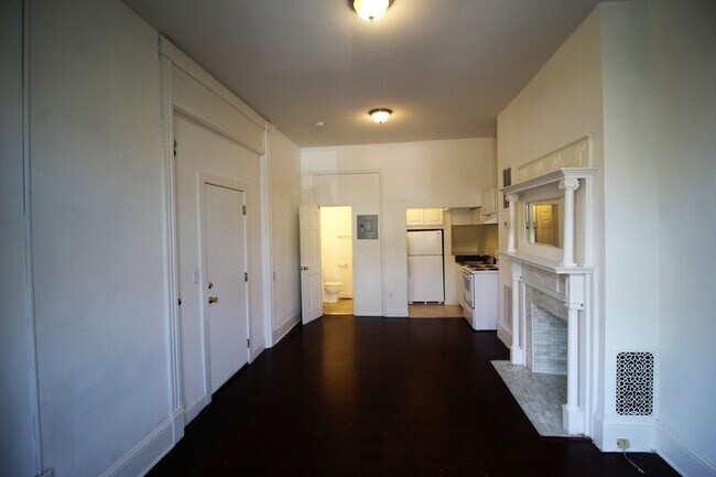 Foto del edificio - 2731 St Paul St