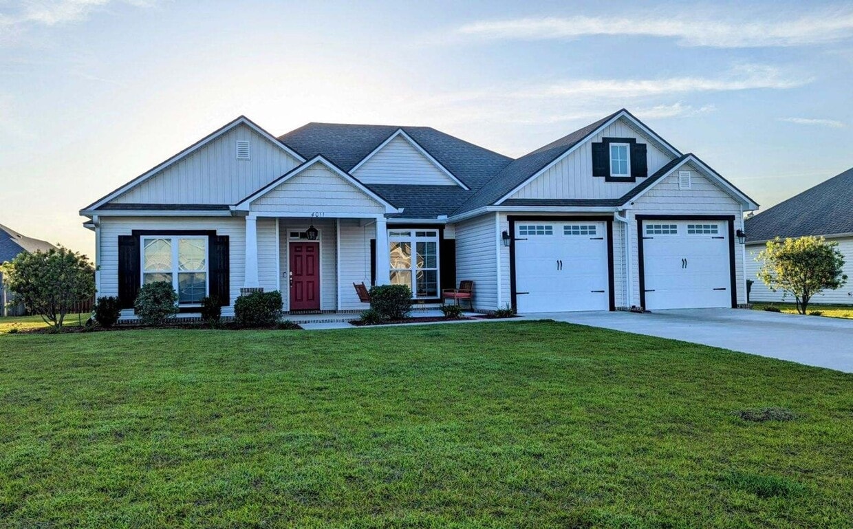 Foto principal - Knights Landing four bedroom home