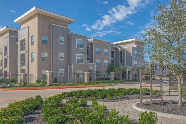 Building Photo - 3880 Farm to Market 2920