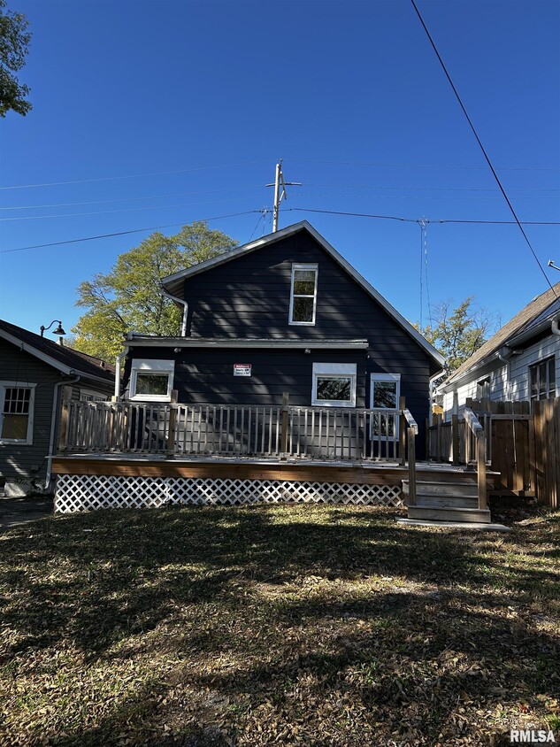 Foto principal - 1822 N Sheridan Rd