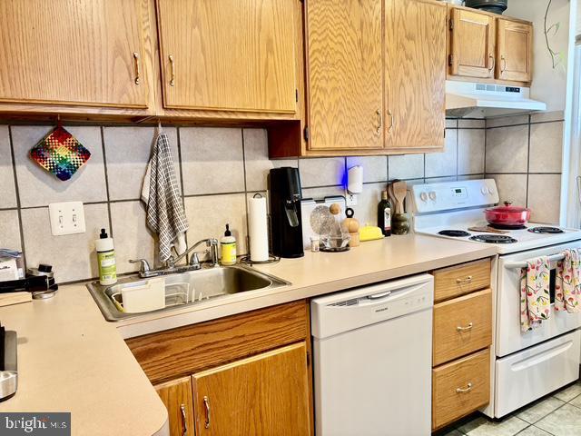 Foto del edificio - 2620 Poplar St
