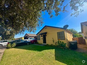 Building Photo - 260 E Puente St