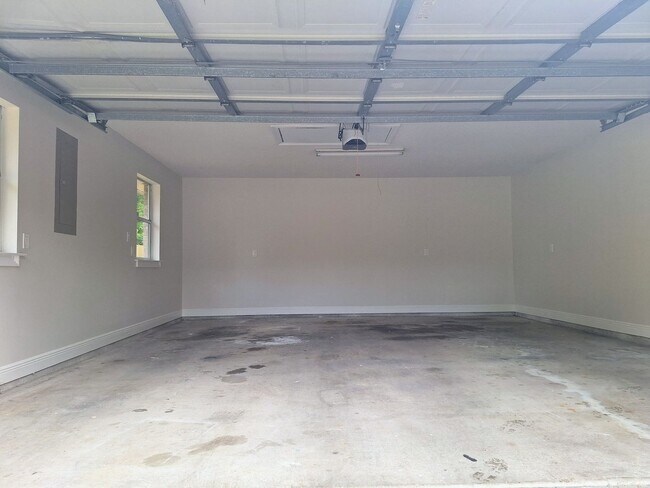 Foto del edificio - 1410 Lake Village Blvd
