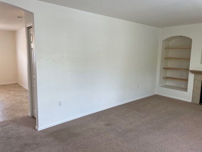 Building Photo - 416 Ellers Grove