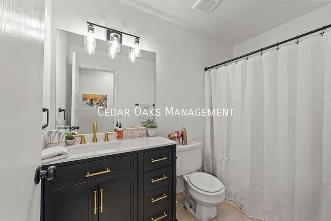 Foto del edificio - 5809 Samantha St