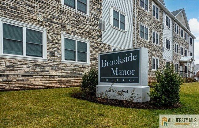 Foto del edificio - 1025 Raritan Rd