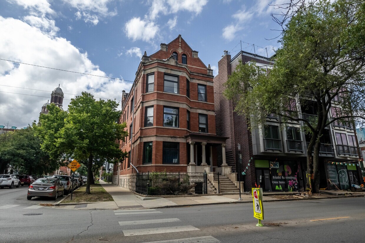 Primary Photo - 2900 N Central Park Ave