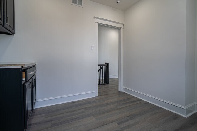 Foto del edificio - 2410 Wharton St