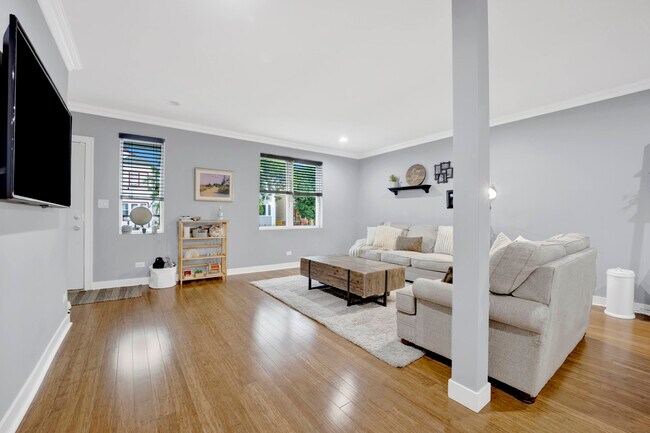 Foto del edificio - 1626 N Spaulding Ave