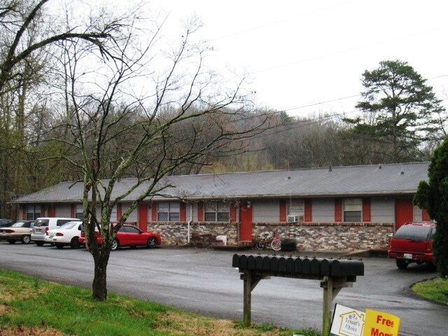 Building Photo - 2428 Belvedere Ave