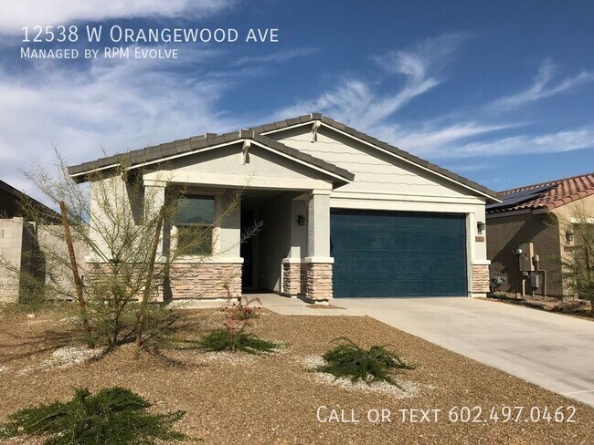 Building Photo - Beautiful Meritage home