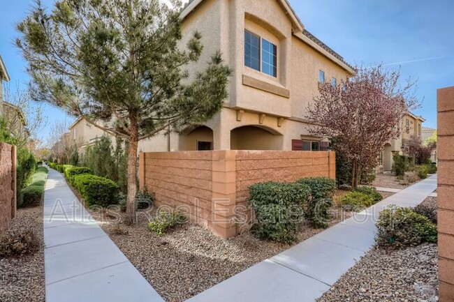 Building Photo - 9610 Volk Ave