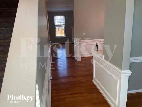 Foto del edificio - 2114 Feather Ridge Drive
