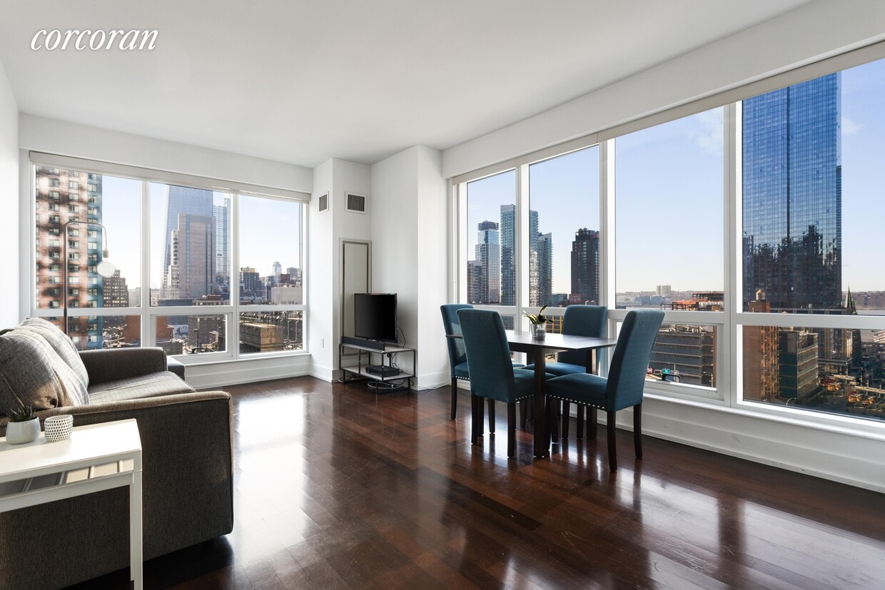 Primary Photo - 350 W 42nd St