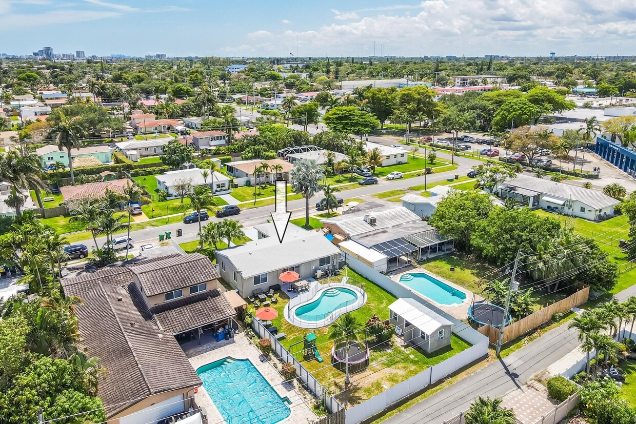 211 SE 3rd St, Dania Beach, FL 33004 House Rental in Dania Beach, FL