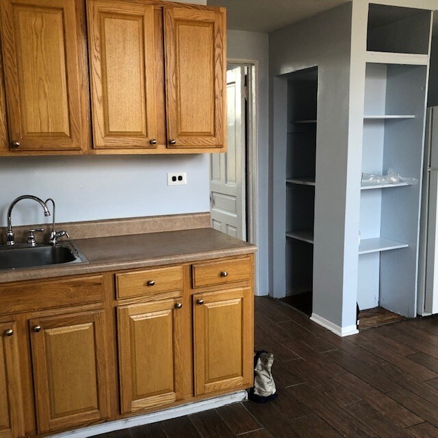 New Kitchen Cabinets - 2901 W 38th St