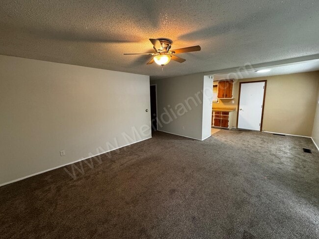 Building Photo - 2607 Corvalis Ave
