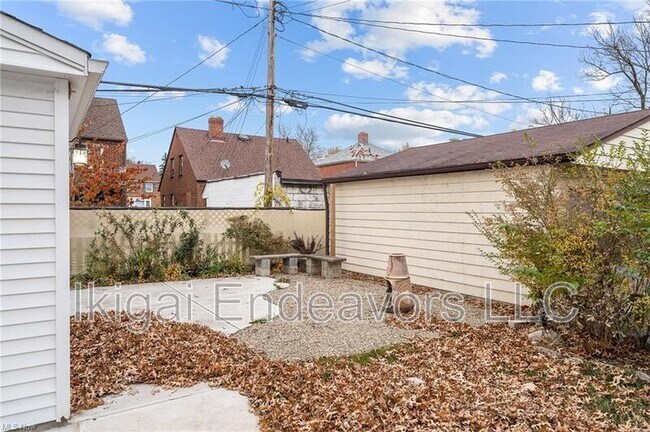 Foto del edificio - 3613 Cummings Rd