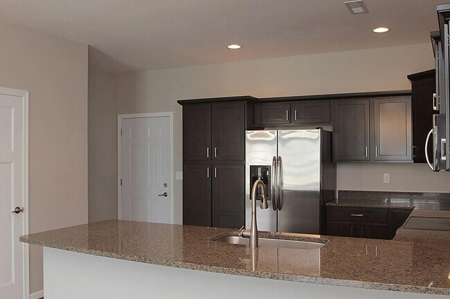 Foto del edificio - 710 Arch Rock Rd