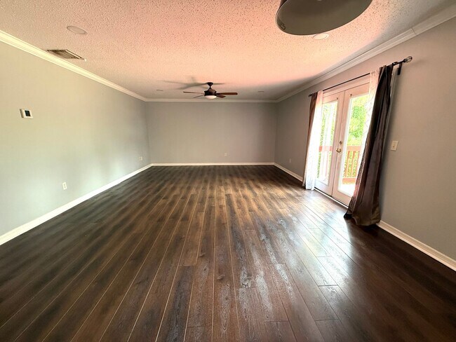 Foto del edificio - Beautiful 2BR/2BA Condo in Sarasota!