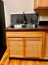 Building Photo - 213 Locust St