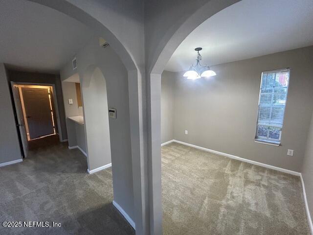 Foto del edificio - 570 Busch Dr