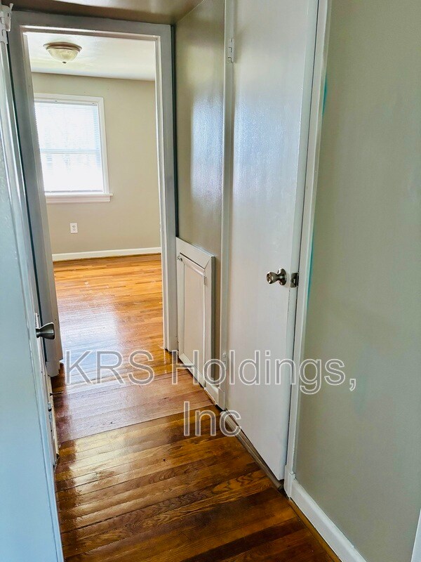 Building Photo - 5435 Remuda Dr