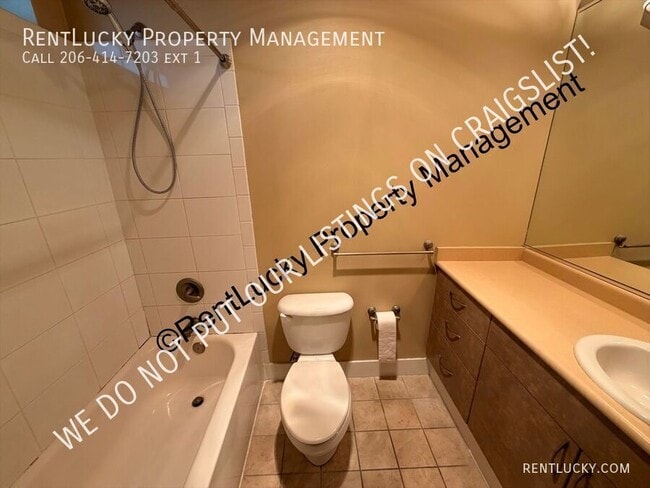 Foto del edificio - 4031 Aurora Ave N