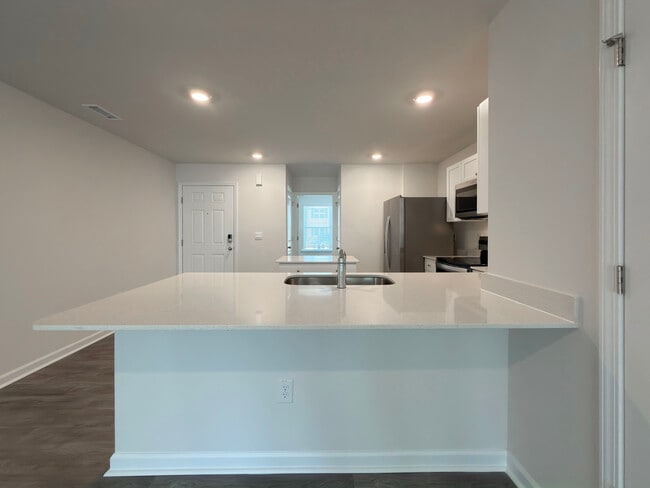 Building Photo - 8534 Beckett Chase Wy