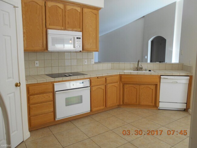 Building Photo - 3 br, 2 bath House - 5301 Rockwell Dr