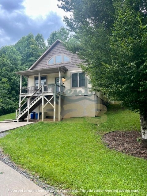 Primary Photo - 4056 Turnpike Rd