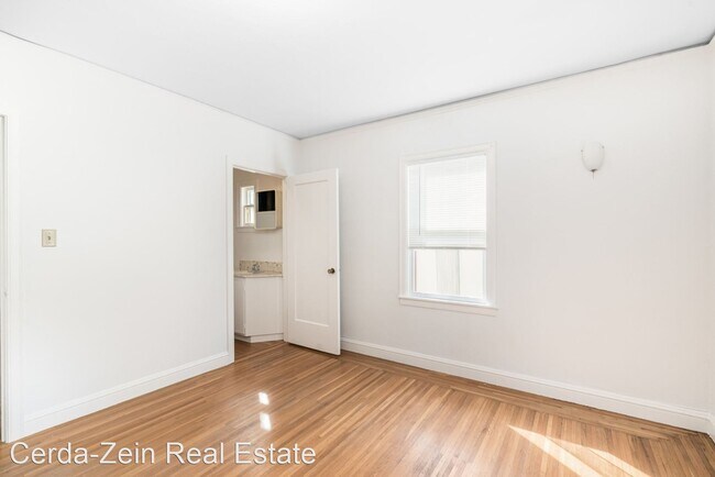 Building Photo - 3 br, 1.5 bath House - 1835 HARVARD DR