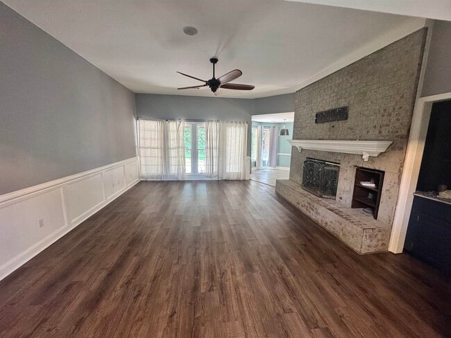 Building Photo - 8539 Fox Heather Cove