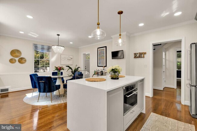 Foto del edificio - 9701 Connecticut Ave