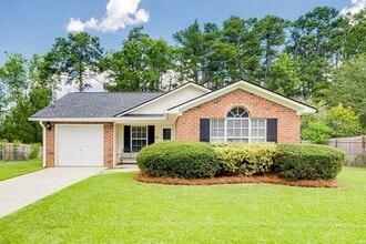 Building Photo - 208 Mulberry Way