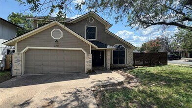 Building Photo - 4703 Saloma Pl
