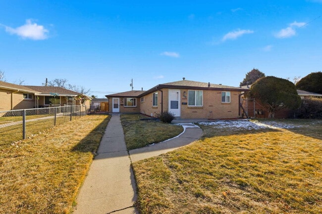 Photo - Remodeled 2-Bed 1-Bath Home in Park Hill!