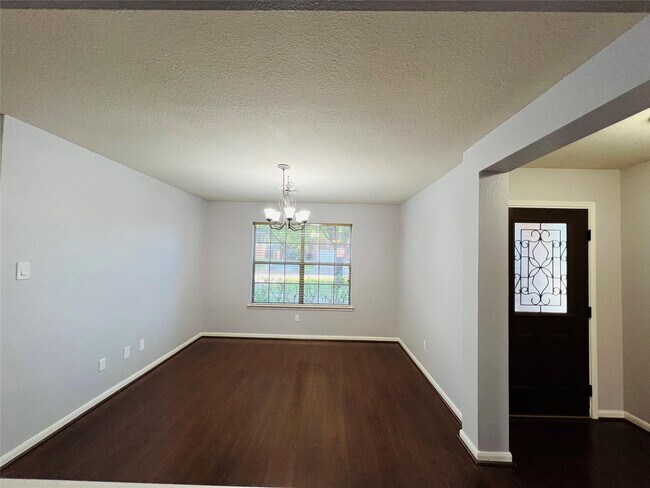 Building Photo - 21315 Blissfield Ln