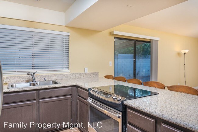 Building Photo - 2846 Belleza Ln