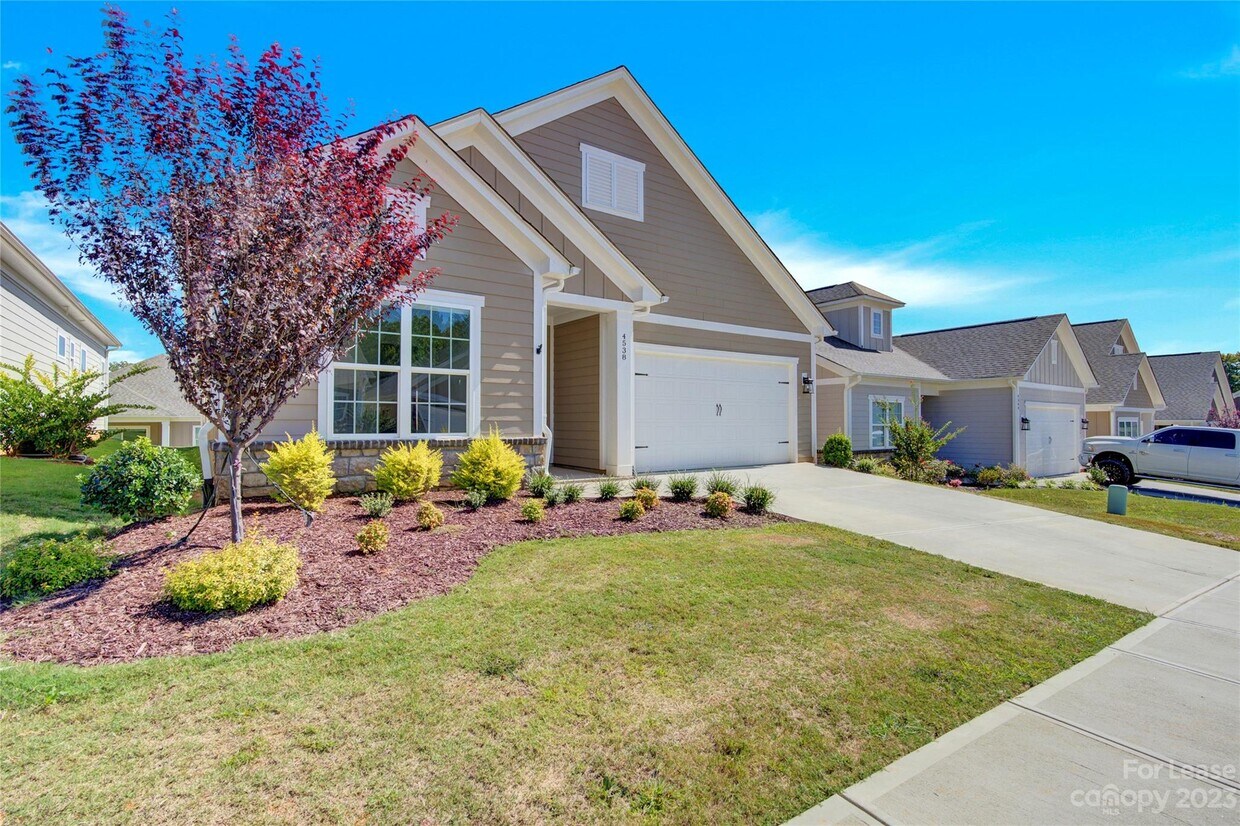 4538 Stellata Loop, Sherrills Ford, NC 28673 House Rental in