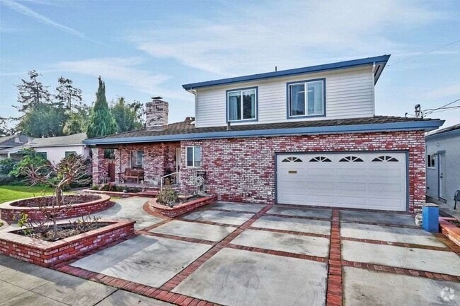 Building Photo - 37449 Rockwood Dr