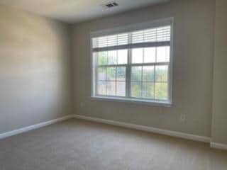 Building Photo - 3852 Roxfield Dr NE