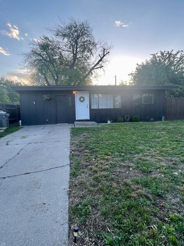 640 S 13th E St, Mountain Home, ID 83647 House Rental in Mountain