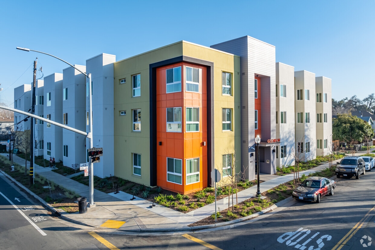 Primary Photo - 39th & Broadway Senior Apartments
