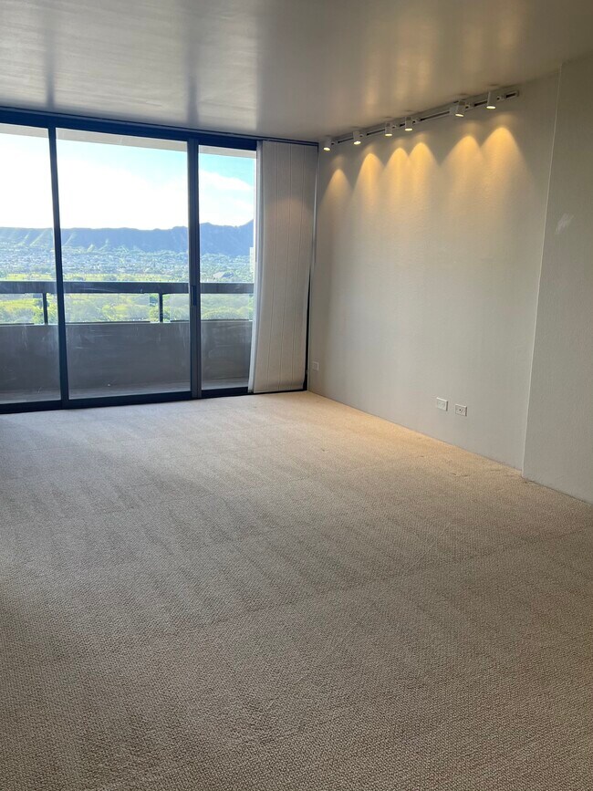 Foto del edificio - 2499 Kapiolani Blvd